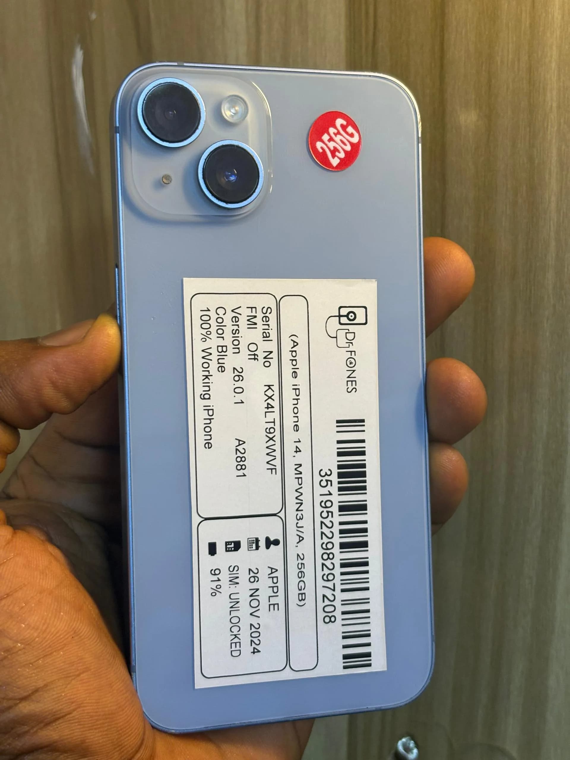 Apple iPhone 14 (256GB) - Blue